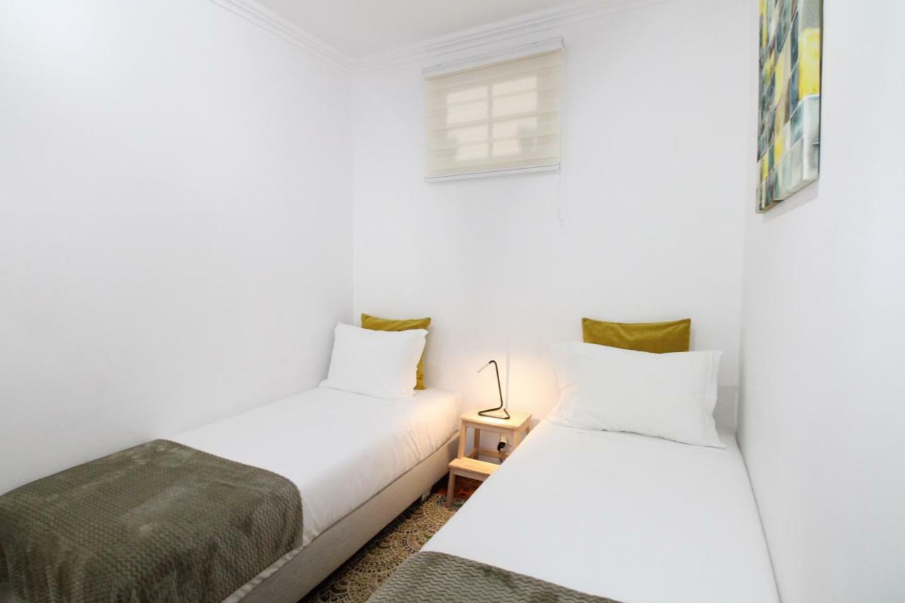 Sete Rios, Near Zoo Lisboa/ Free Wifi Apartment Luaran gambar